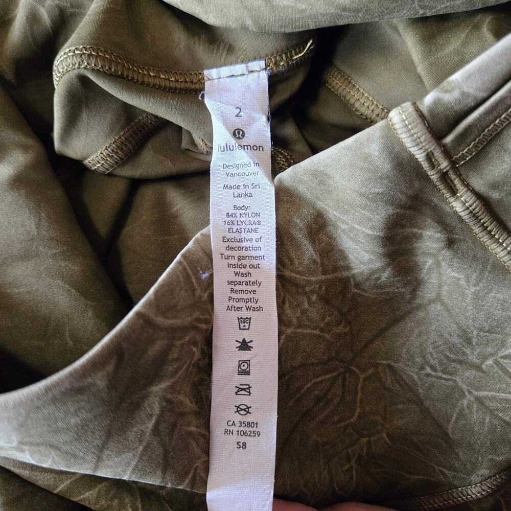 Lululemon Fast and Free High Rise Tight Legging 2 Ice Dye Wash Moss 25" Green - Picture 3 of 7